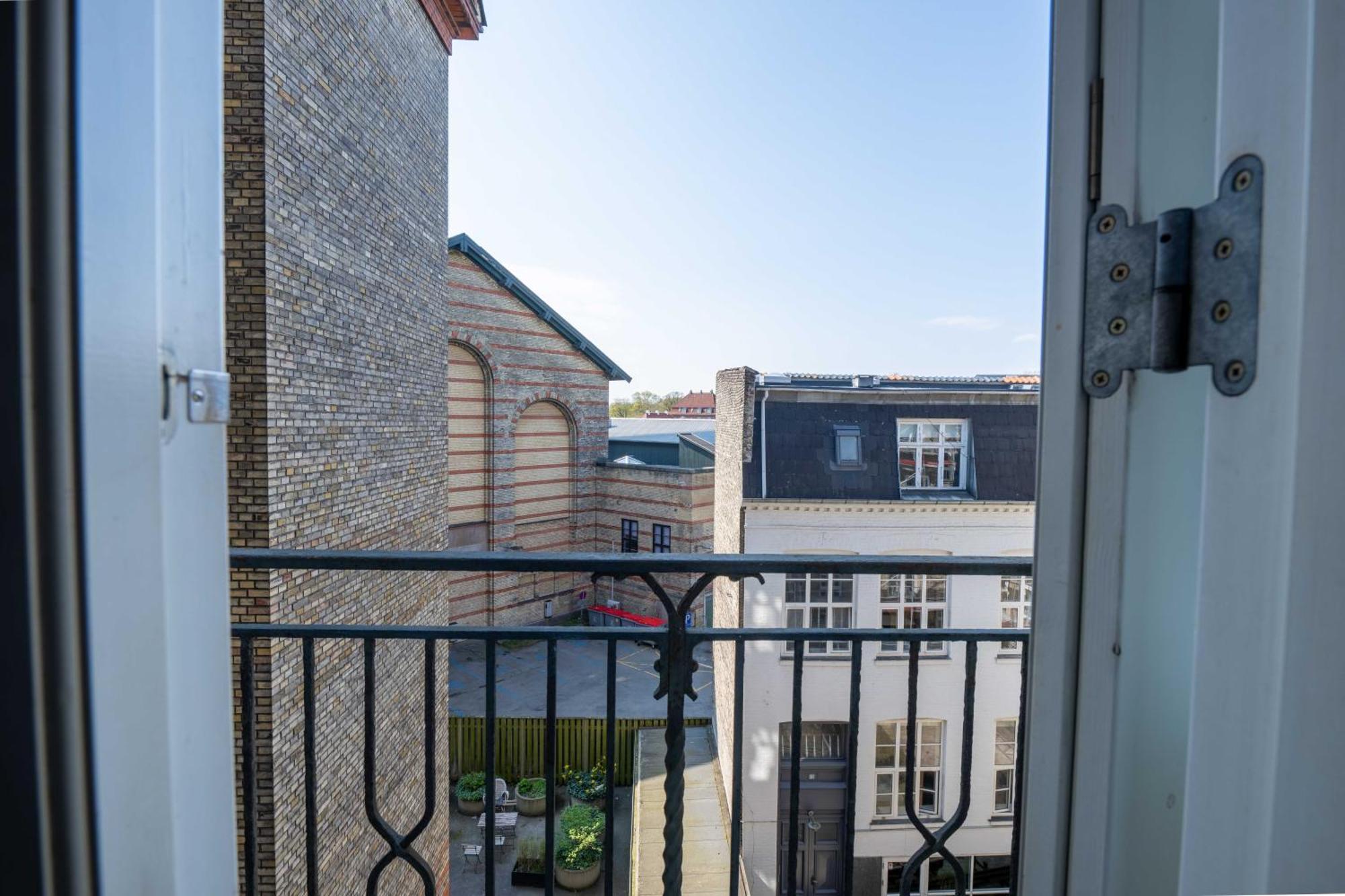 Spacious 3 Bedroom Apartment In Peaceful Area Copenhagen Exterior photo